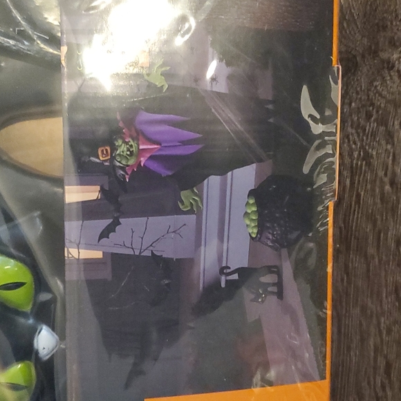 🧙‍♀ Halloween Hyde and Eek 17Pcs Witch Scene Kit Indoor/Outdoor - New - Picture 3 of 6